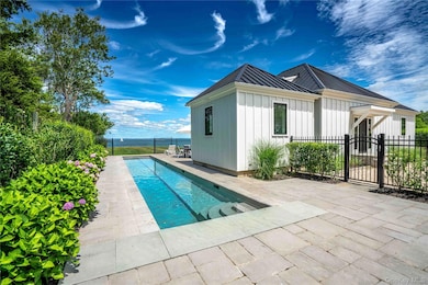 38099 Main Rd, Orient, NY 11957 - photo 4