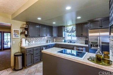 Kitchen with island