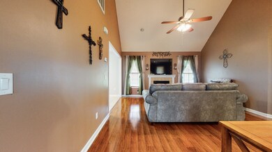 218 Shelbyville Mills Rd, Shelbyville, TN 37160 - photo 6