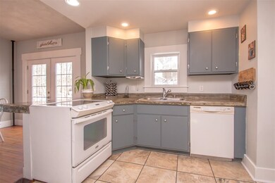 14 Governors Terrace, Lancaster, NH 03584 - photo 4