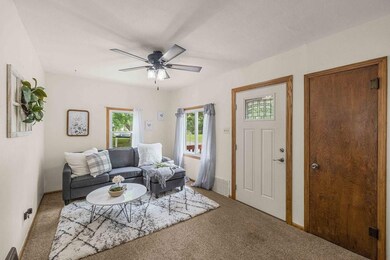2746 Lyon St, Des Moines, IA 50317 - photo 4
