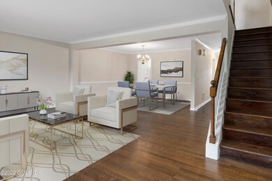 9 Whiffletree Way, Riverside, CT 06878-5
