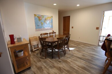 Dining Area V1