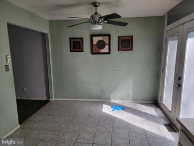 2024 Yew Ct, Saint Leonard, MD 20685 - photo 3