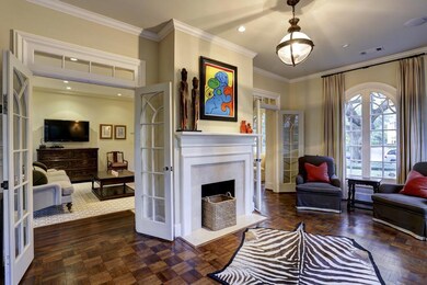 2145 Brentwood Dr, Houston, TX 77019 - photo 7