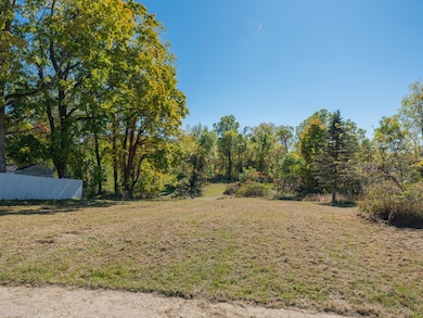 402 E Walnut St, Bloomingdale, MI 49026 - photo 3