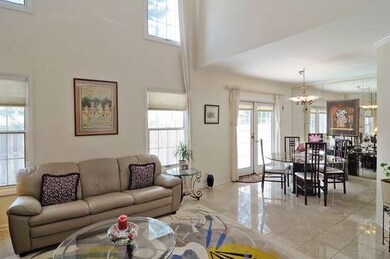 439 Town Place Cir unit 439, Buffalo Grove, IL 60089 - photo 3