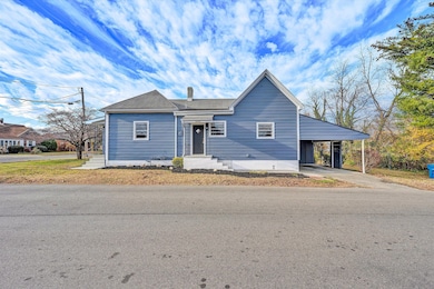 3203 Roundhill Ave NW unit A and B, Roanoke, VA 24012 - photo 2