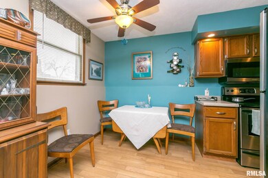 2029 E 38th Street Place, Davenport, IA 52807 - photo 7