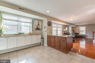 231 Edgemont Ave, Ardmore, PA 19003 - photo 5