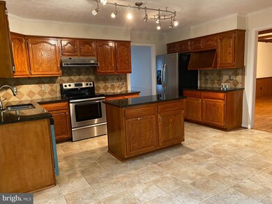 103 Moss Ct, Stephens City, VA 22655 - photo 4