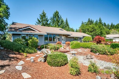 180 Kruger Ln, Grants Pass, OR 97527 - photo 2