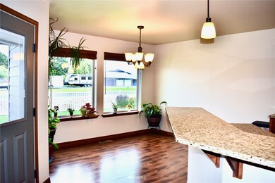 310 N Newark Ave, East Wenatchee, WA 98802 - photo 5