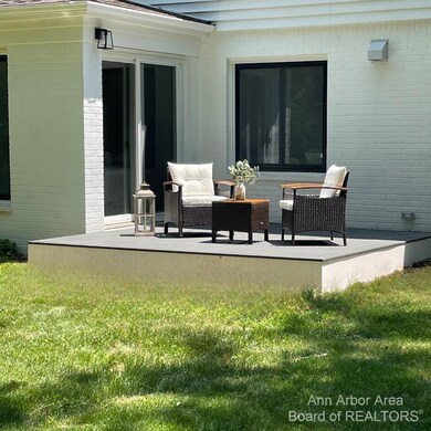 Photo 48
