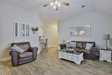 15918 Collinsville Dr, Tomball, TX 77377 - photo 6