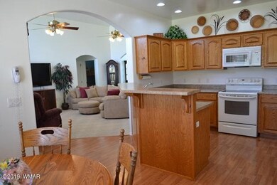 371 S Pioneer Trail 013