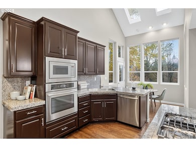 8047 SE 134th Dr, Portland, OR 97236 - photo 4