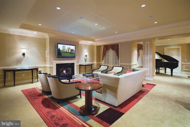 The Ritz-Carlton Residences, Baltimore, MD 21230 - photo 6