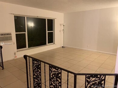 402 SW 8th St unit N, Hallandale Beach, FL 33009 - photo 2