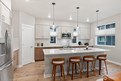 13730 Manor Way unit F1, Lynnwood, WA 98087 - photo 2