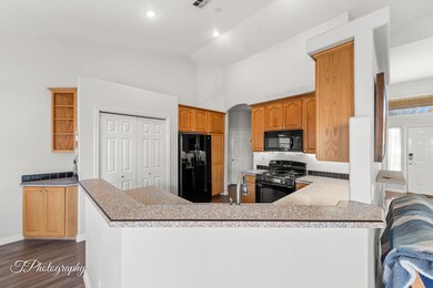 14-web-or-mls-44 Reflection Way-15