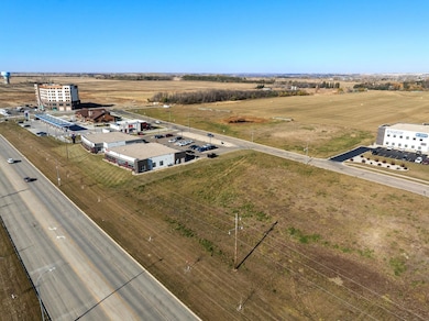 2101 36th Ave, Minot, ND 58701 - photo 7