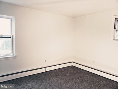 418 E Montgomery Ave, North Wales, PA 19454 - photo 6