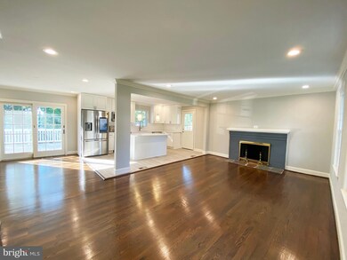 13036 Ingleside Dr, Beltsville, MD 20705 - photo 3