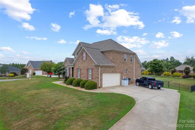 133 Mills Plantation Cir, Troutman, NC 28166 - photo 6