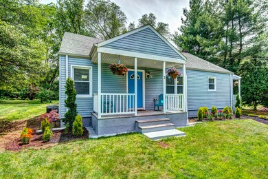 02_House Front