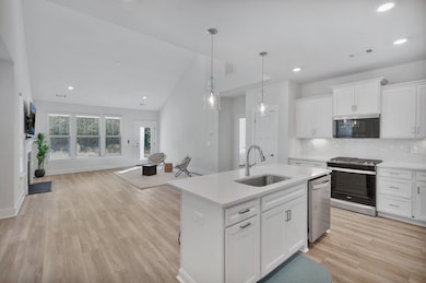 323 Grange Valley Ln, Central, SC 29630 - photo 5