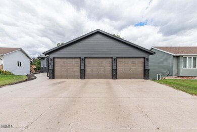 910 20th St SE-3