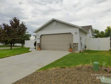 1326 W Hasket Cir, Nampa, ID 83686 - photo 3