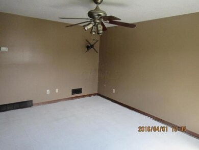 2529 Daily Rd, Columbus, OH 43232 - photo 2