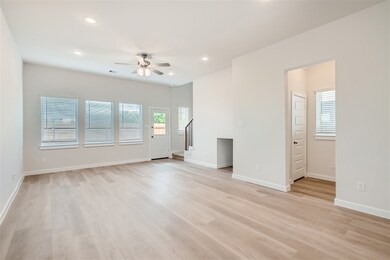 33107 Oak Heights Place, Magnolia, TX 77354 - photo 4