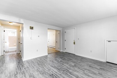 4090 Washington St unit 1, Roslindale, MA 02131 - photo 3