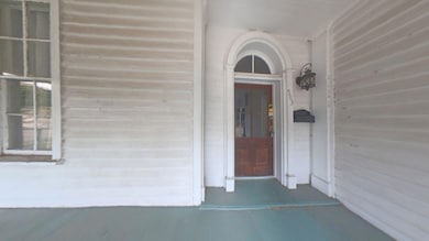 503 5th St S, Columbus, MS 39701 - photo 2