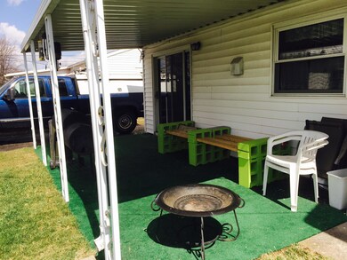 porch.jpg