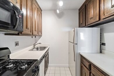 Harbor Towers unit 7D, Boston, MA 02110 - photo 5