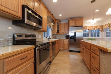 11 Pheasant Ridge Dr, Windham, ME 04062 - photo 3