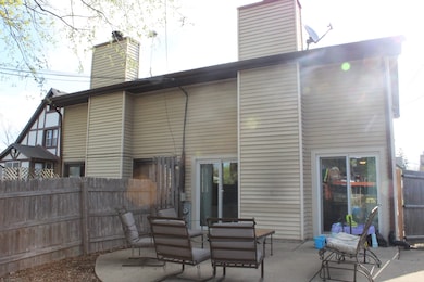 839 N Center St, Naperville, IL 60563 - photo 4