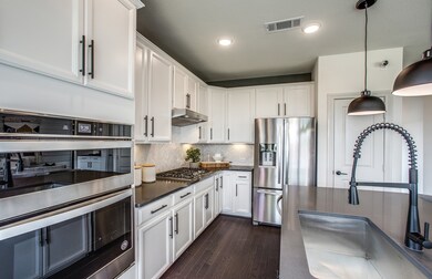 4004 Delta Rose St, Houston, TX 77018 - photo 3