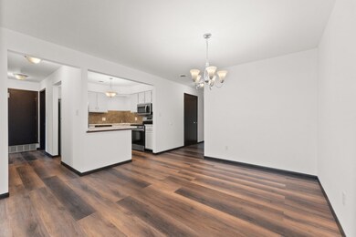 931 W Glen Park Ave unit 202, Griffith, IN 46319 - photo 7