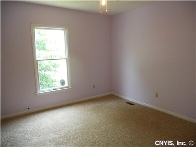 Bedroom Apt 204