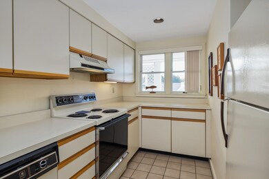 The Ocean House unit 202, York, ME 03909 - photo 6