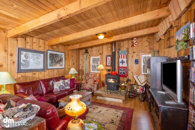 04-Living Room MS_7229