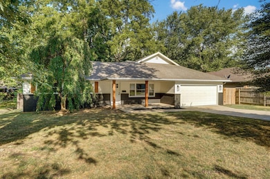 1901 S Sieger Dr, Springfield, MO 65804 - photo 3