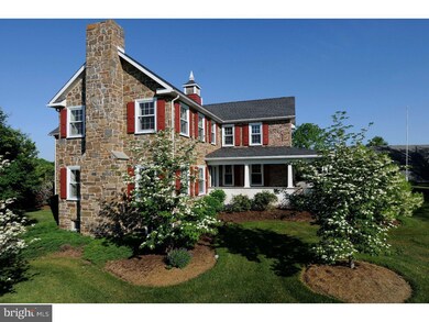 923 Lederach Cross Rd, Schwenksville, PA 19473 - photo 2