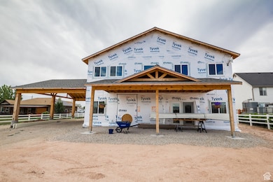 297 E 1500 N, Vernal, UT 84078 - photo 4