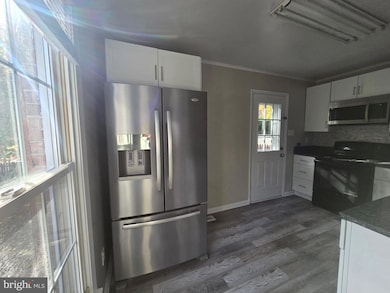 8200 Mitnick Rd, Nottingham, MD 21236 - photo 4